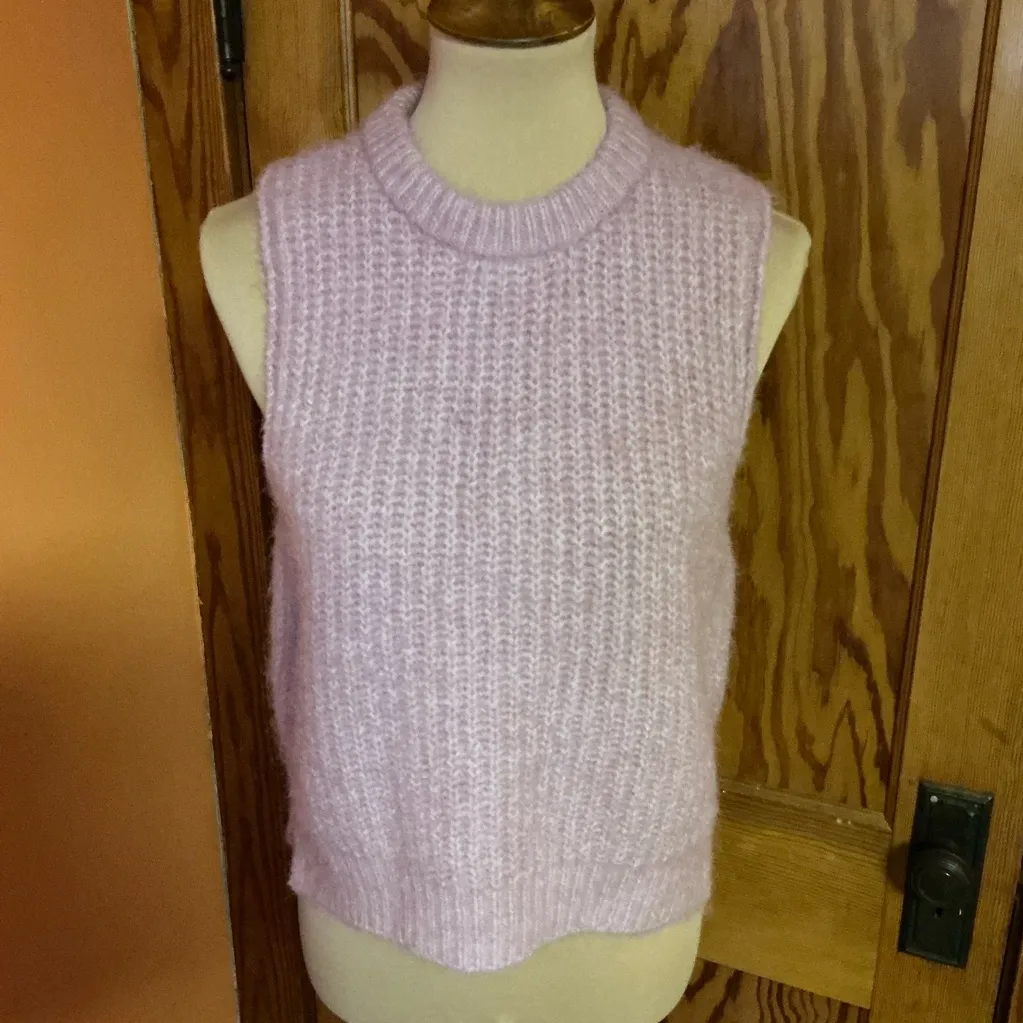 Universal thread lavender NWT sweater vest - Image 7