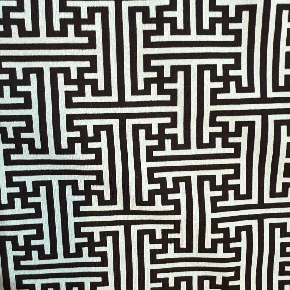 Melly M Greek Key navy and pale blue 3/4 sleeve shift dress, size S. - Image 5