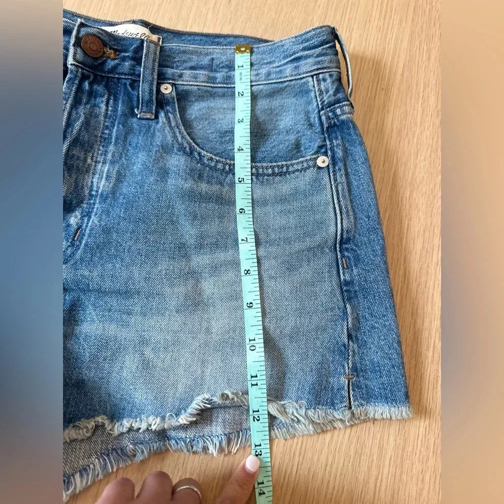 Madewell Relaxed Denim Shorts in Clintonville Wash: Split-Hem  Size 27 1329 - Image 7