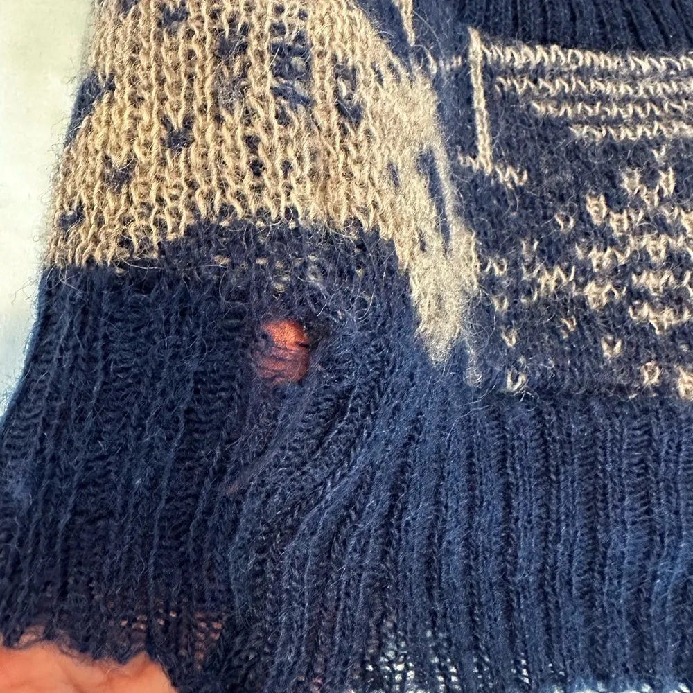 Vintage Alafoos Small Blue Icelandic Wool Button Closure Pocketed Cardigan Vest. - Image 9