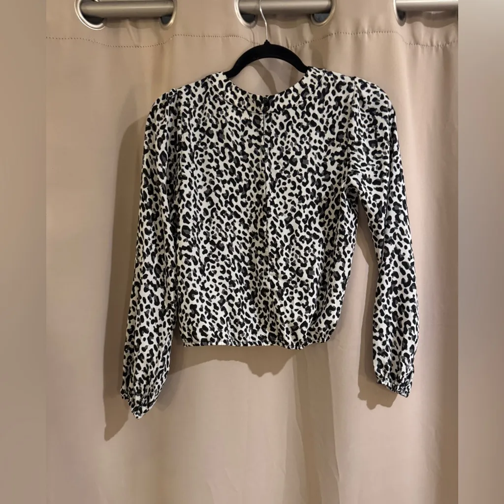 Miami Black and White Patterned Blouse - Image 2