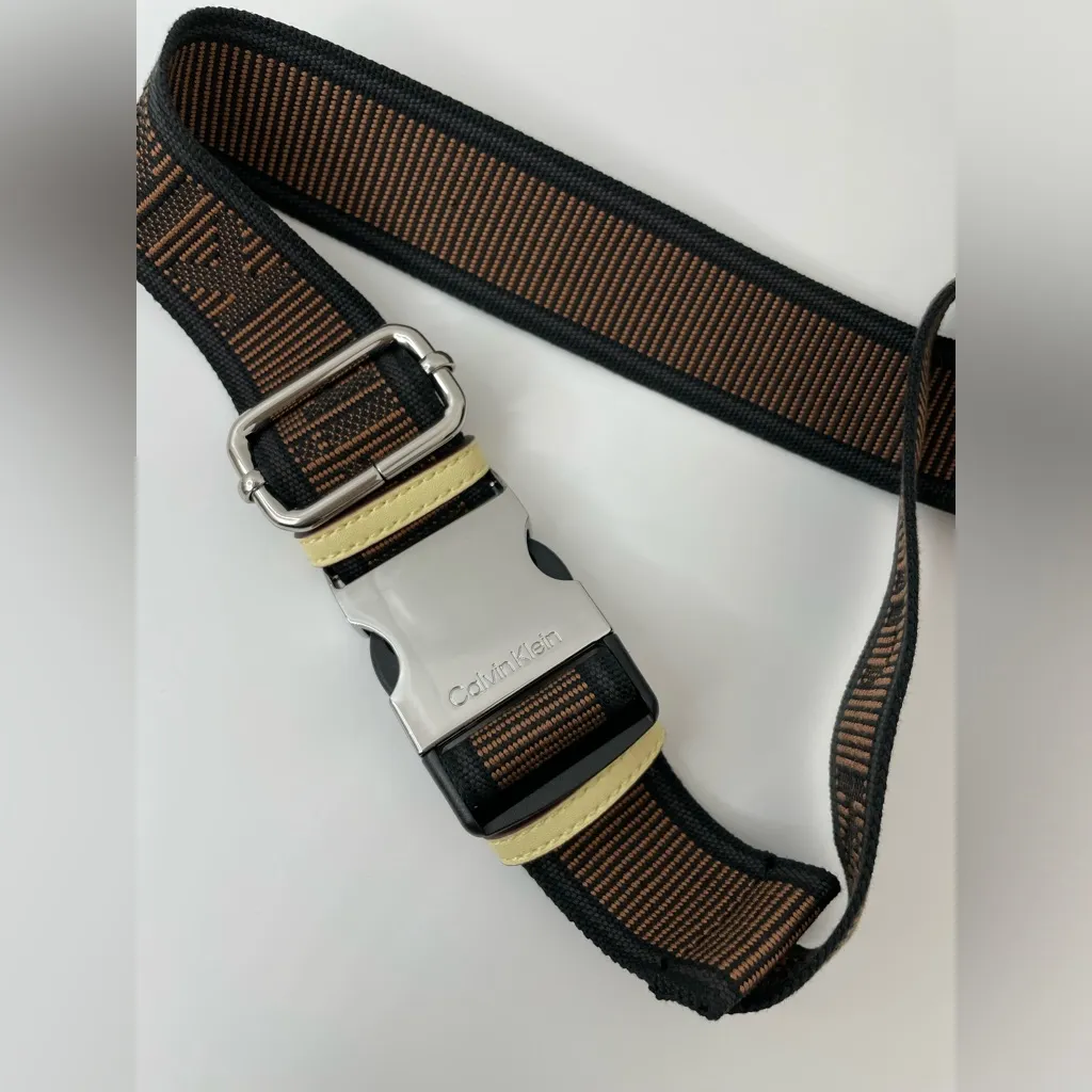 Calvin Klein Millie Crossbody - Image 2