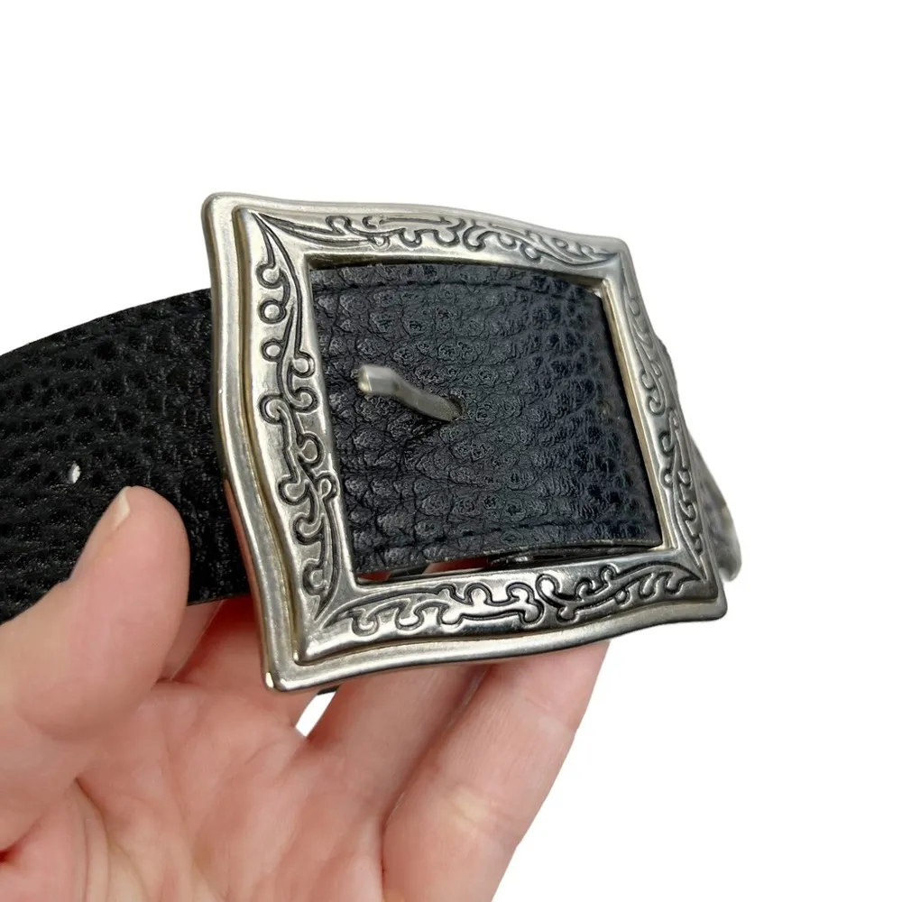 Black Pebbled Faux Leather Square Silver Vine Pattern Buckle Belt - Image 3