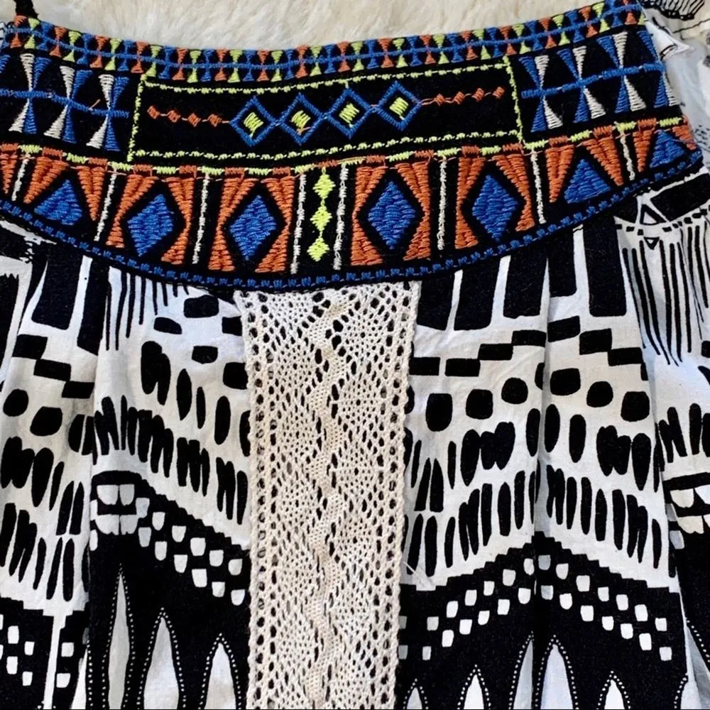 Flying Tomato Halter Top Black White Tribal Southwest Pattern Tank Top Small - Image 3