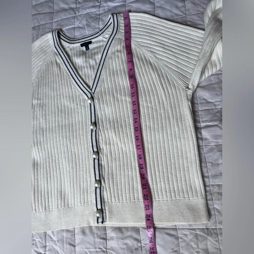 Talbots Cream Navy Trim V Neck Rib Knit Cardigan Sweater Old Money Preppy - XL - Image 6