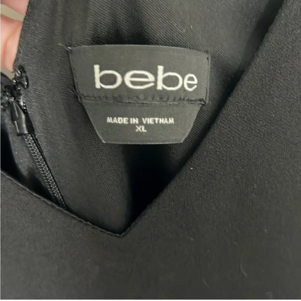 Bebe Women's XL Black V-Neck Jumpsuit with Open Leg Slits - Image 6