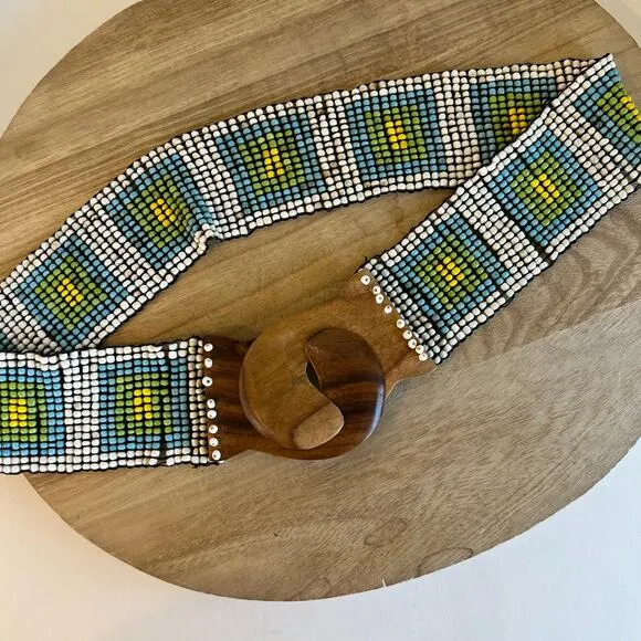 Vintage Wooden Loop Buckle Handmade in Indonesia Beaded Stretchy Belt Free Size Green - Image 1