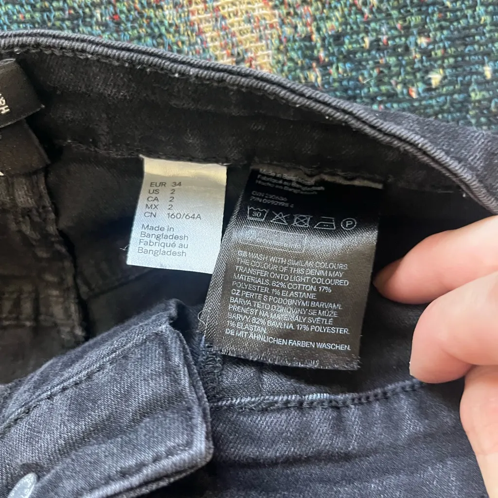 H&M Divided High Rise Distressed Skinny Jeans Black Wash Stretch Denim Women’s 2 - Image 15