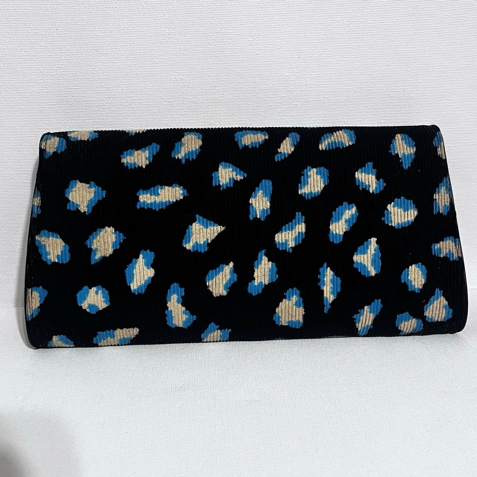 Marc Jacobs Abstract Leopard Print Corduroy Flap Clutch Blue Beige Button - Image 3