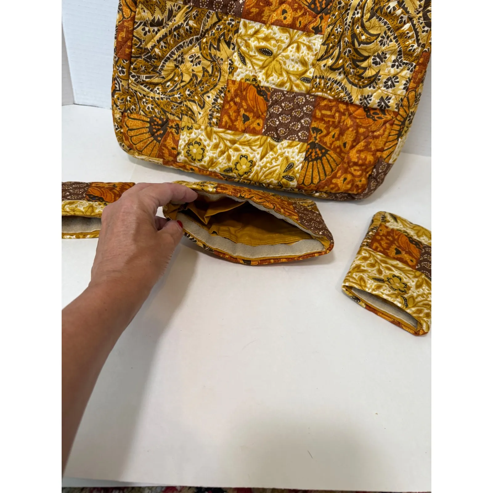 Daren's Bags Quilted Patchwork Tote Purse with Accessories Brown Yellow Orange - Image 2