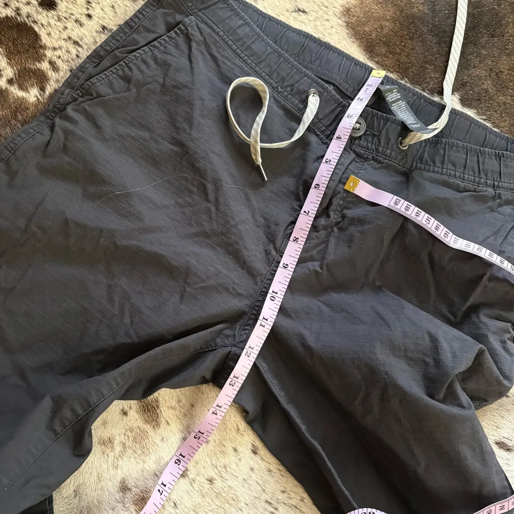 VUORI Womens Ripstop Pant In Charcoal Size Large - Image 7