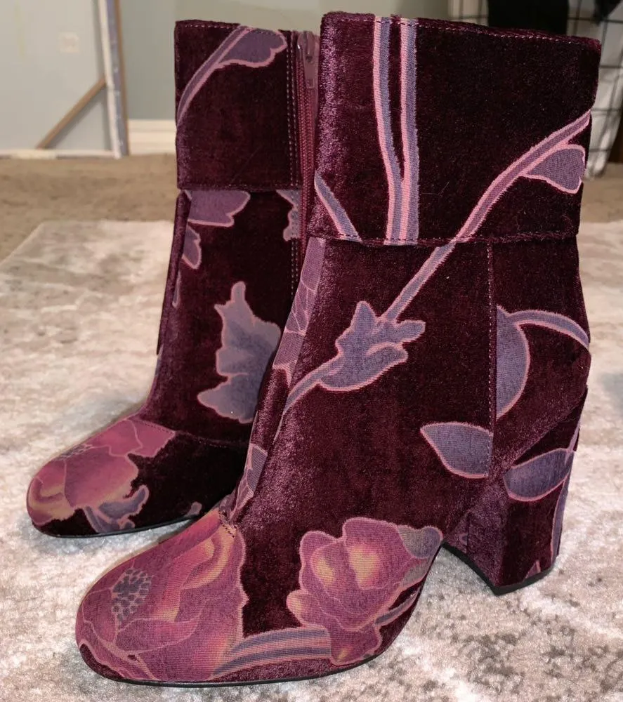 Steve Madden Goldie Booties - Image 4