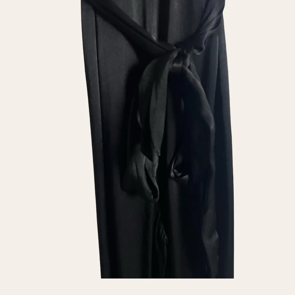 Fame and Partners Benton Black Satin Tie Waist Sleeveless Jumpsuit Size 6 - Image 9