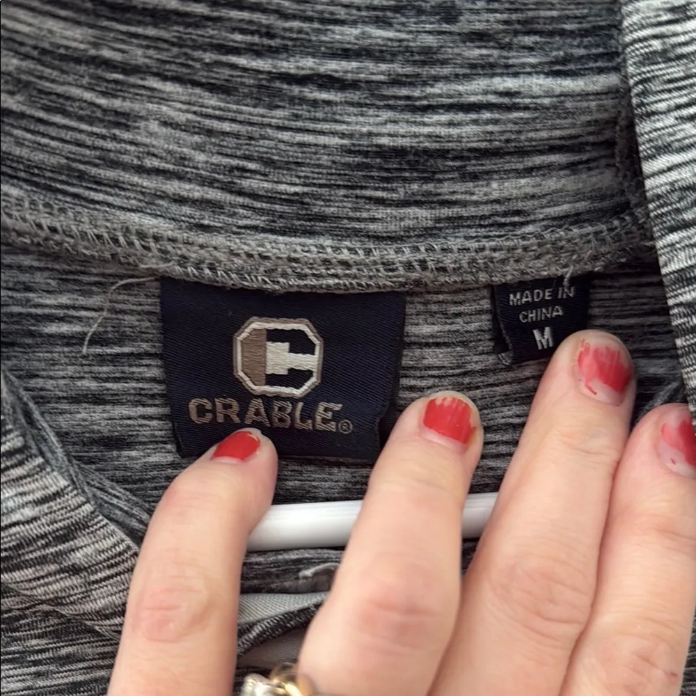 Iowa Hawkeyes Hooded Lightweight Pullover with Logo Yellow Size M - Image 2