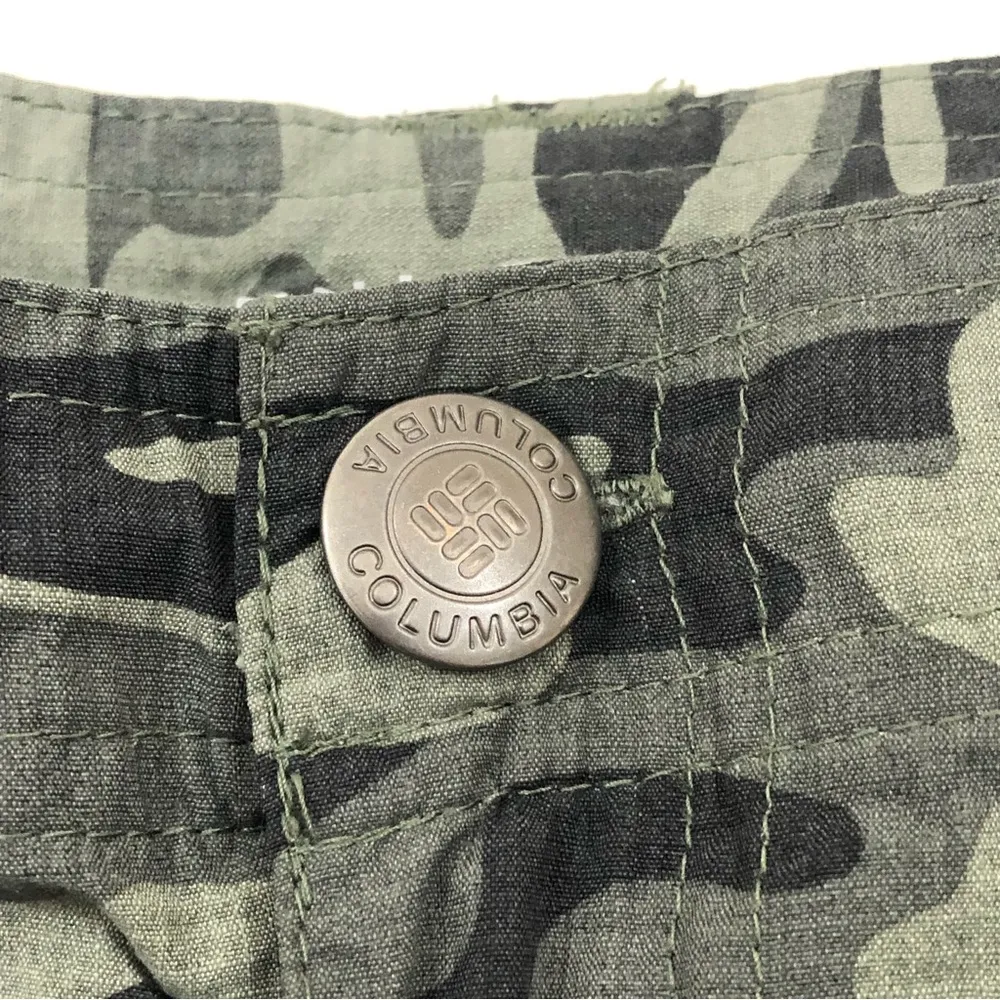 Columbia Sportswear Omni-Shade Military Army Camo Hiking Cargo Shorts Mens 40W - Image 2