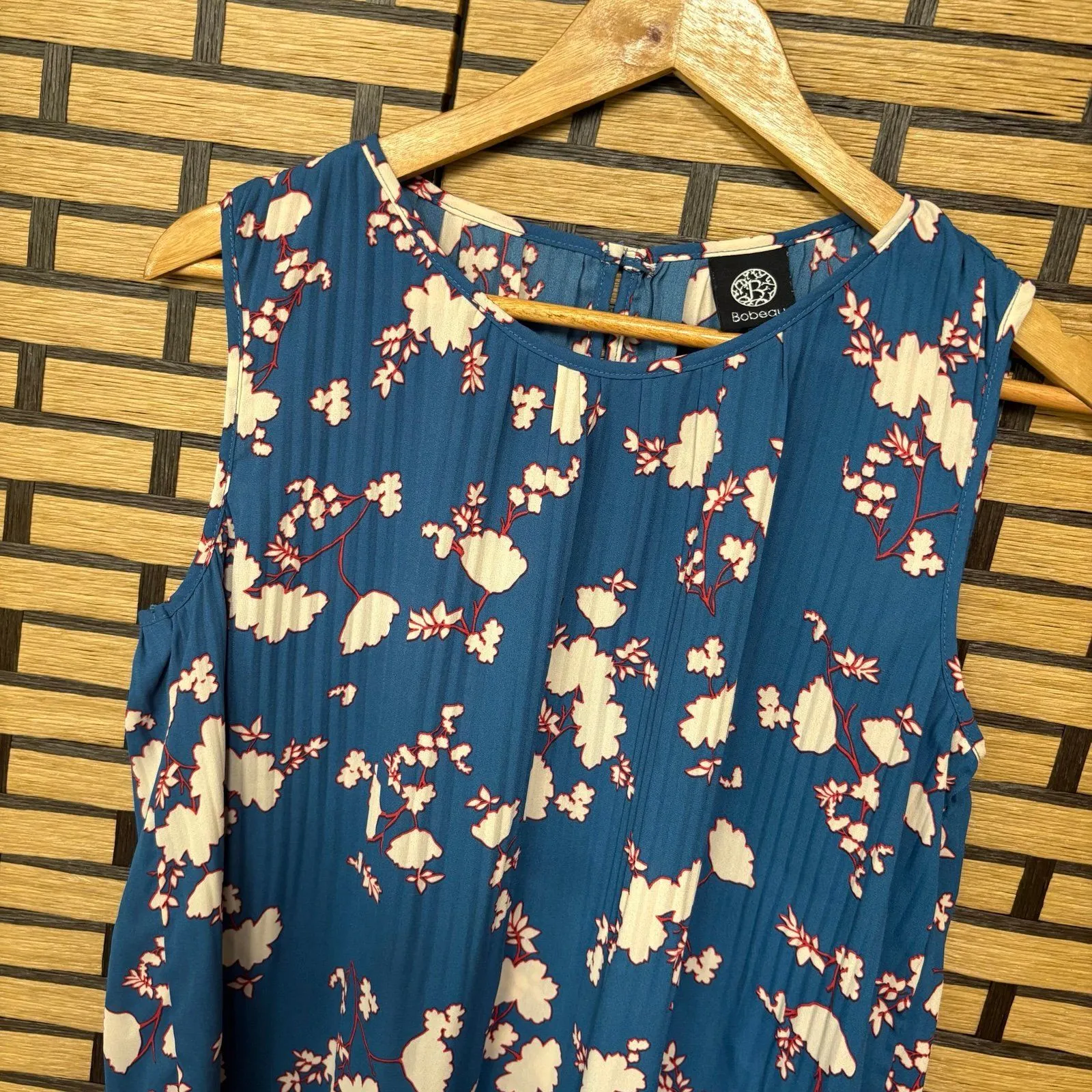 Bobeau Blue Floral Top Size‎ Small - Image 3