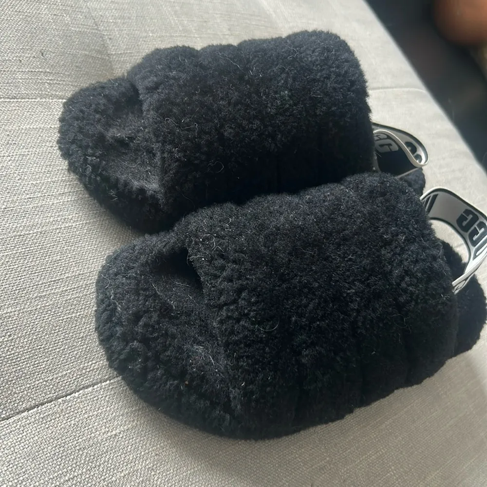 UGG Black Slip On Strapped Back Slippers Size 7 - Image 3