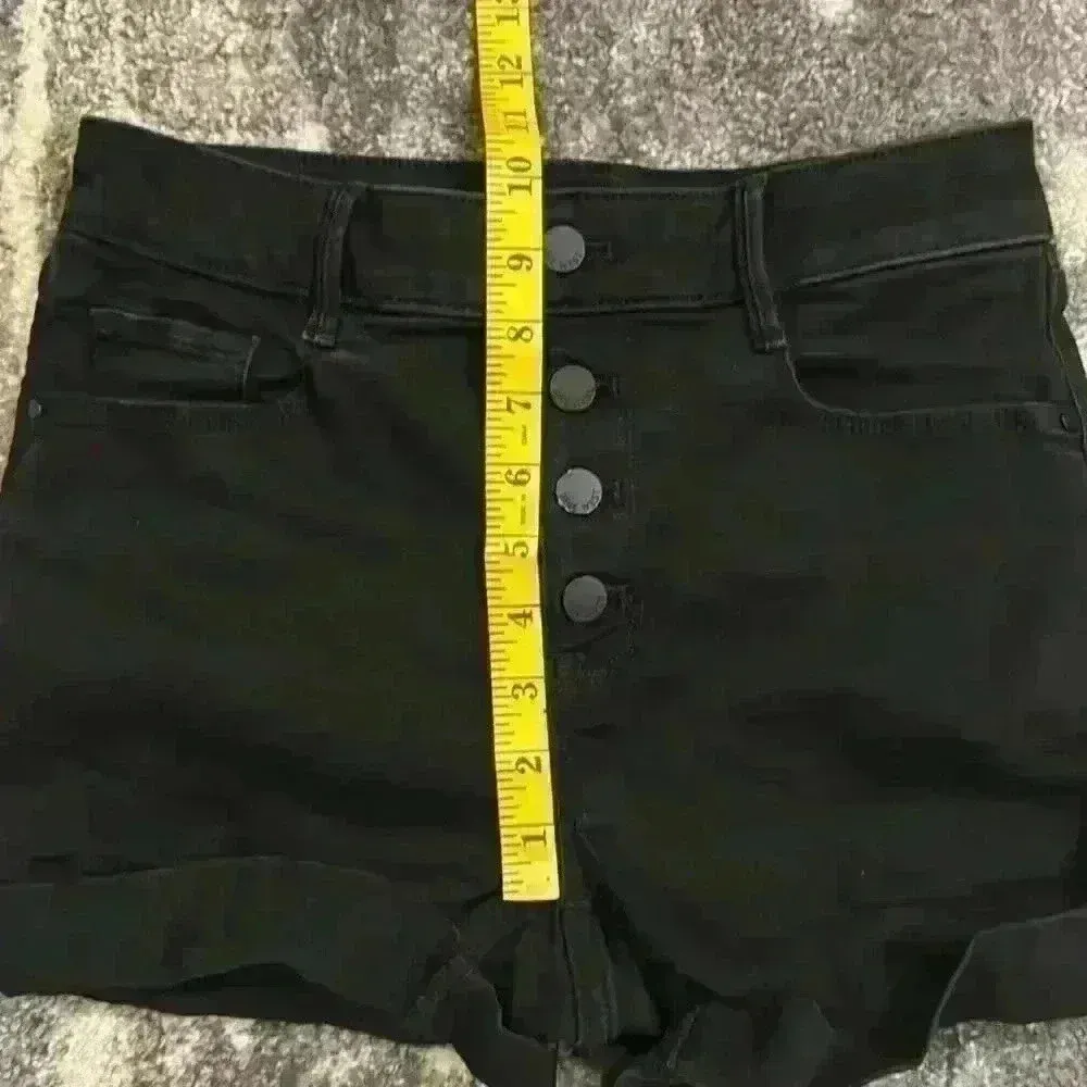 Women’s Black Nine West Jean Shorts - Image 10