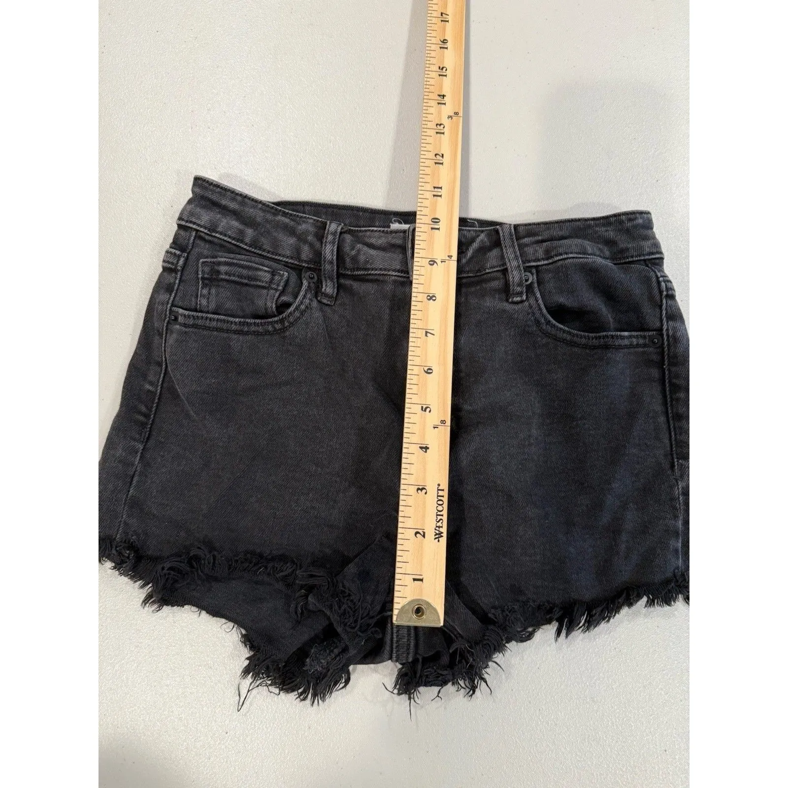 Hidden Jean Shorts Womens Small Black Cotton Stretch Cut Offs Raw Hem Travel - Image 6