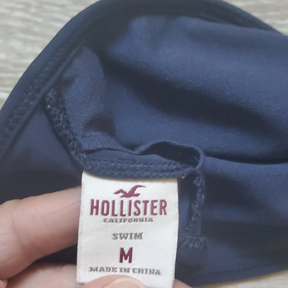 Hollister Bandeau String Bikini Top With Ruffle - Image 9