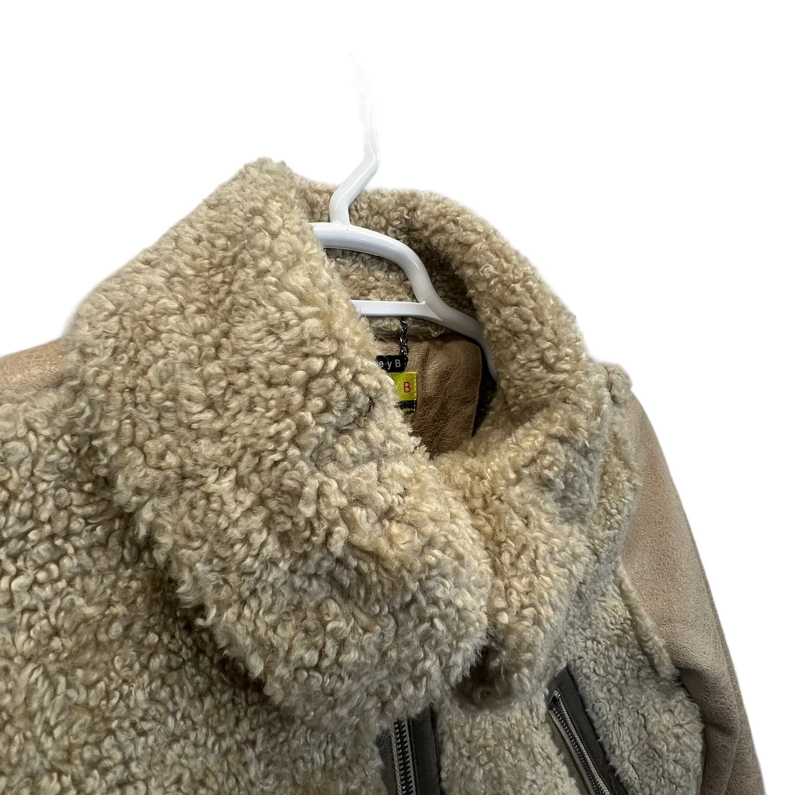 Ashley B Sherpa Faux Suede Moto Jacket M Beige Zip Vegan Leeather Cozy Warm Tan Size M - Image 6