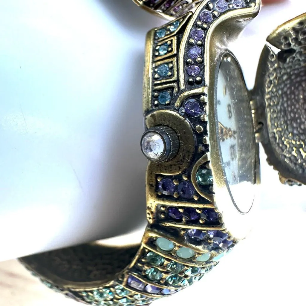 Heidi Daus “Glittering Guardian Fu Dog” ➕ Hidden Watch Statement Bracelet - Image 12