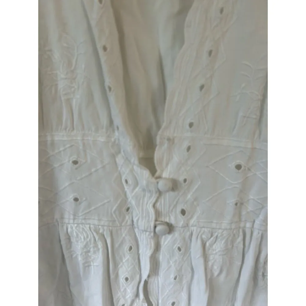 Soft Surroundings womens white Icon Melissani tunic size S deep v neck lace - Image 10