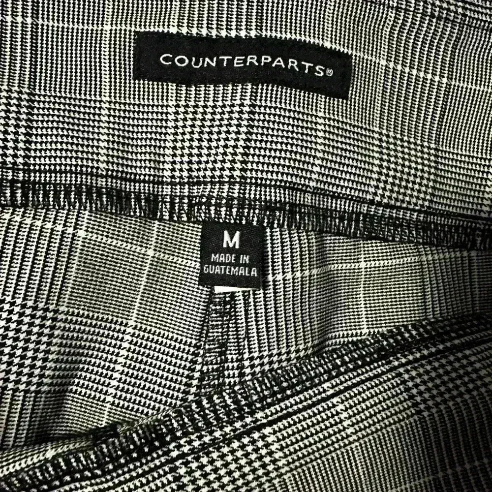 NWT Black And White Plaid Cropped Cigarette 
Stretch Pull On Dress Pant. Sz: M. - Image 7