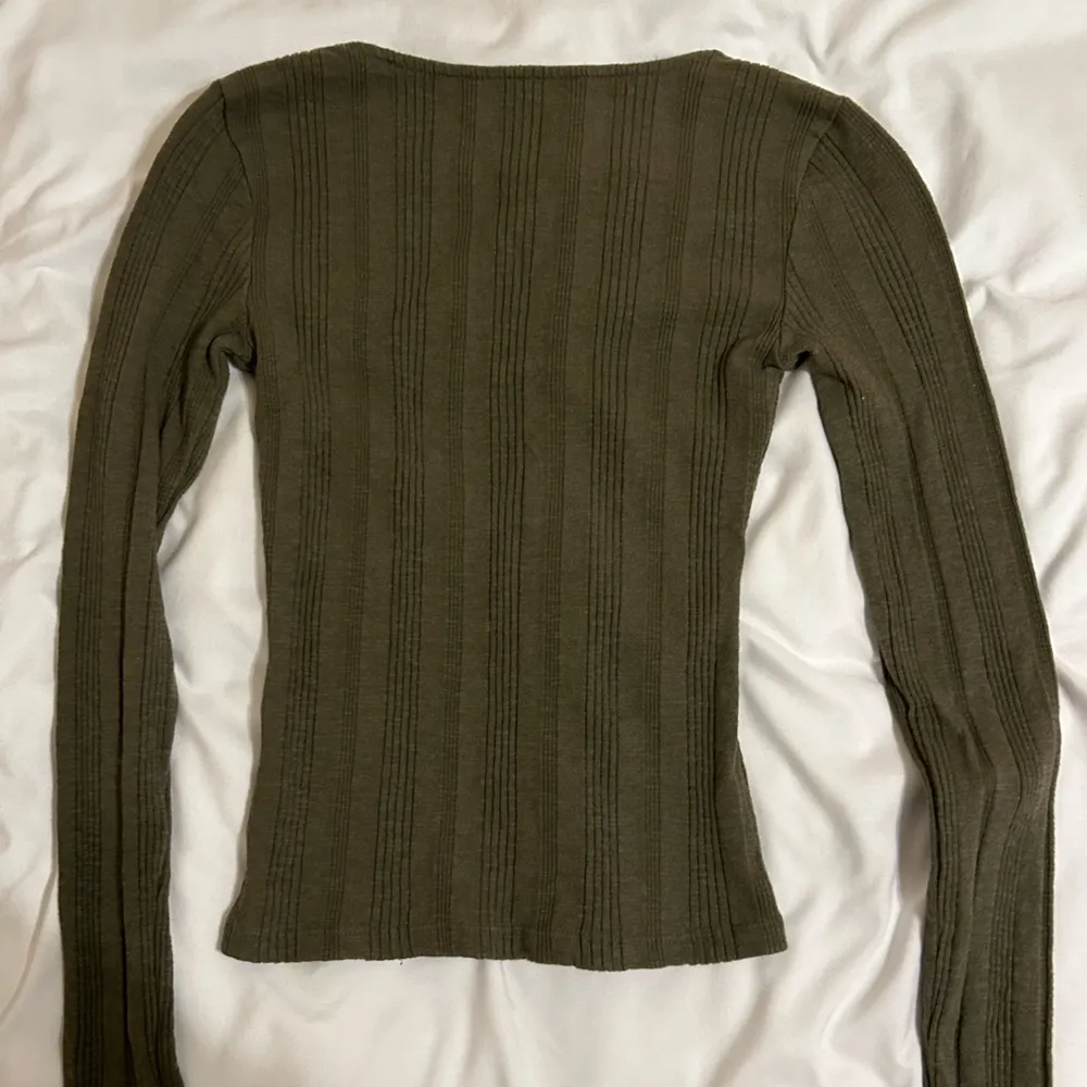 Aero Seriously Soft Long Sleeve Tee - Image 4