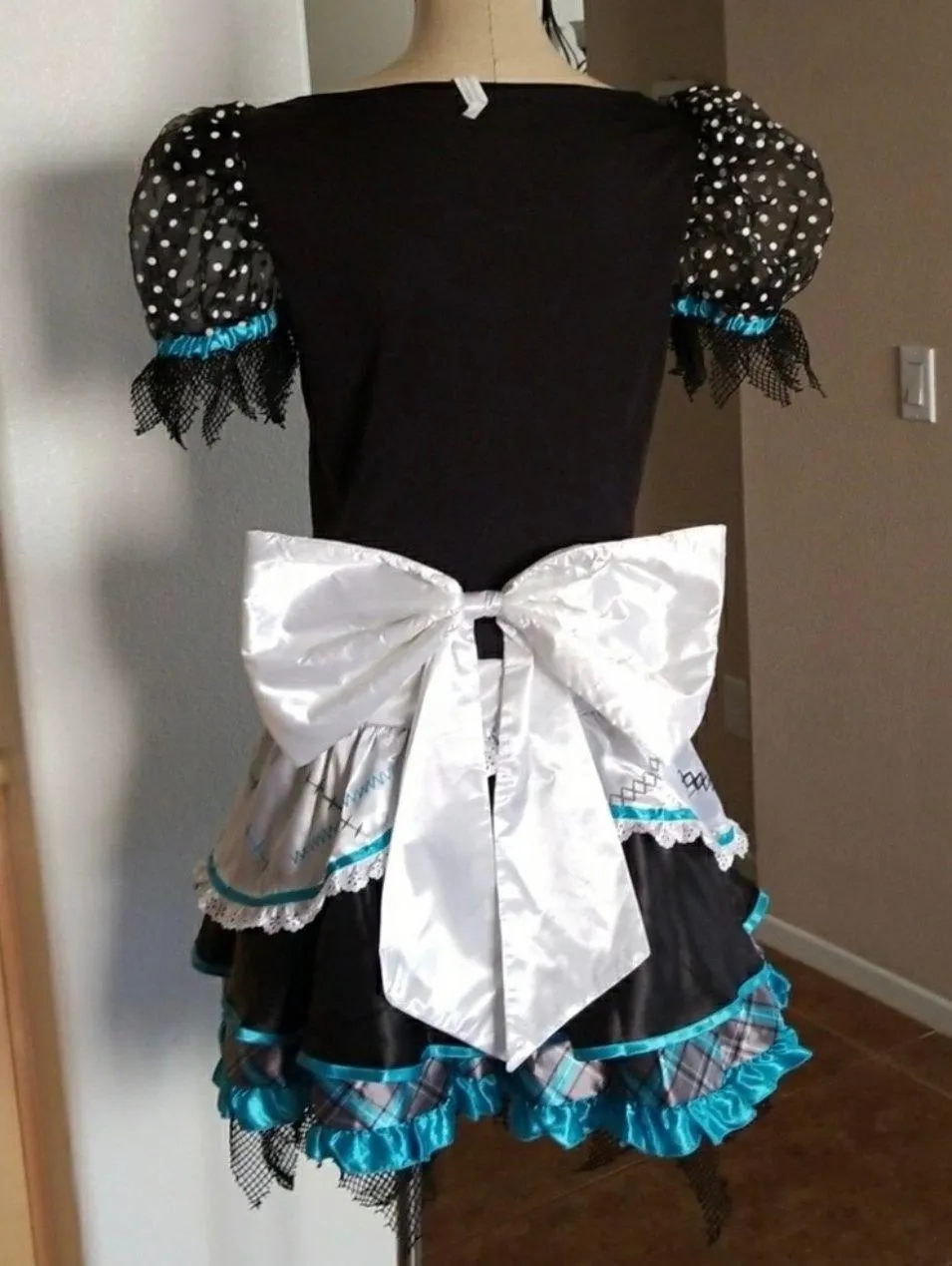 Shattered doll Costume - Image 2