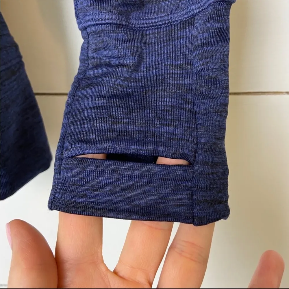 New Balance Heat Navy Blue Pullover. Size XSMALL. EUC - Image 9