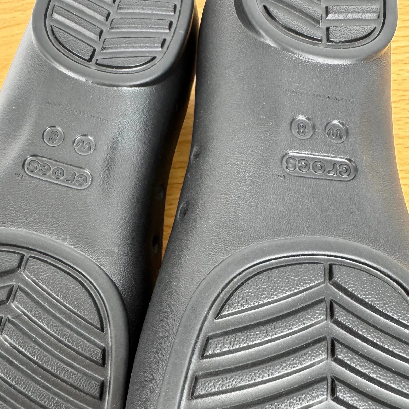 Crocs shoes Lina women's 8 iconic comfort slip on rubber ballet flats black NEW - Image 7