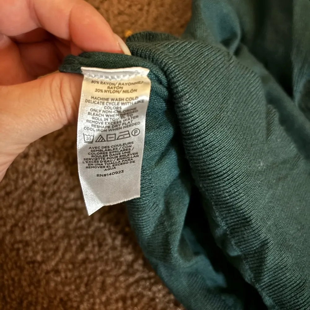 Like new Loft mock neck sweater - Image 3