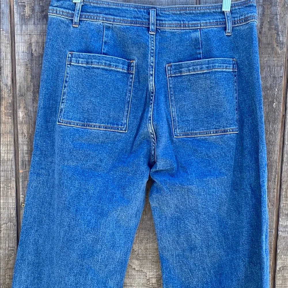 Cupshe Woman’s Classic looking Jean Wide Leg Raw Hem Stretchy for Comfort Fit XL - Image 4