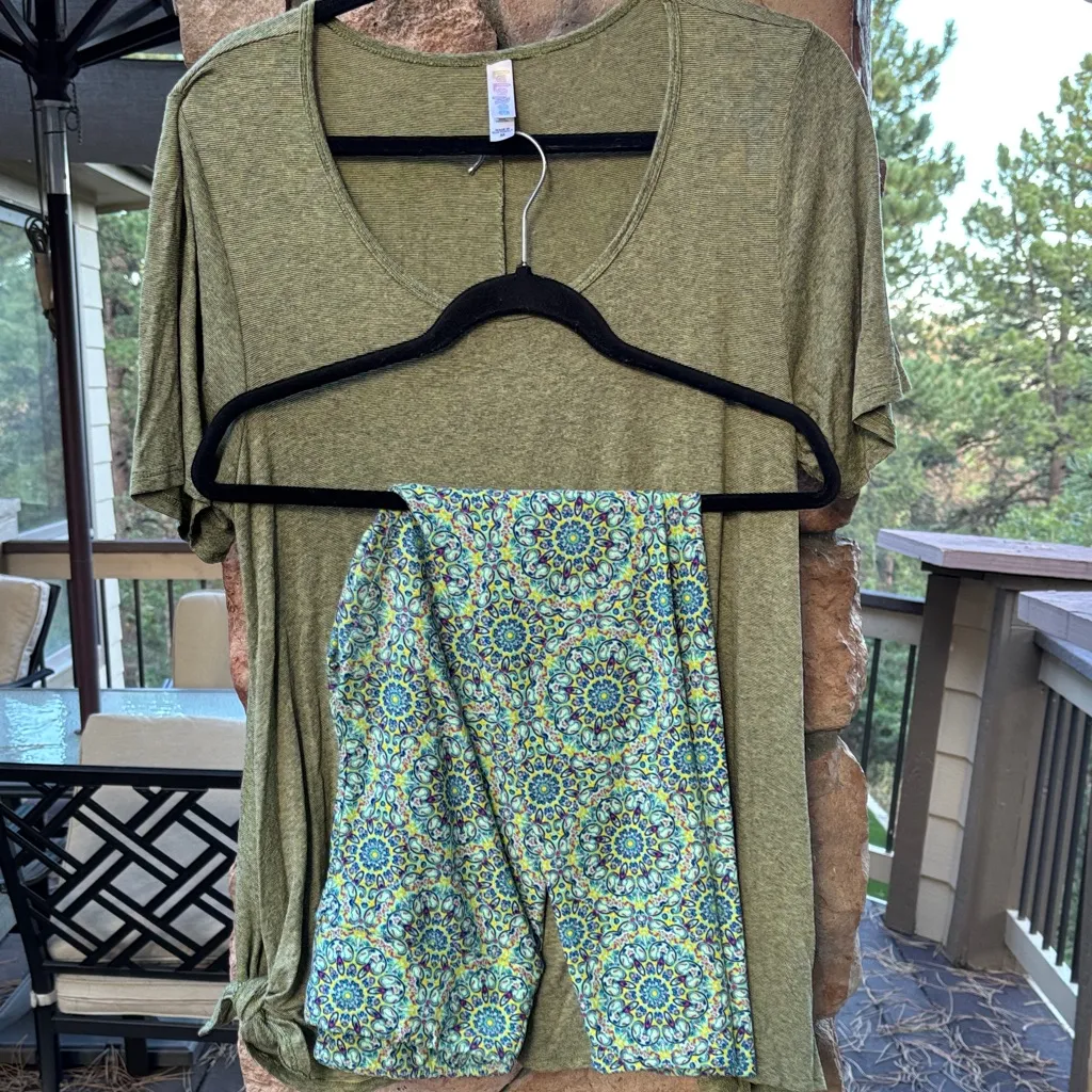 LULAROE Set of 5 Floral ONE SIZE Leggings Green PERFECT & RANDY 3/4 Baseball TEE - Image 7