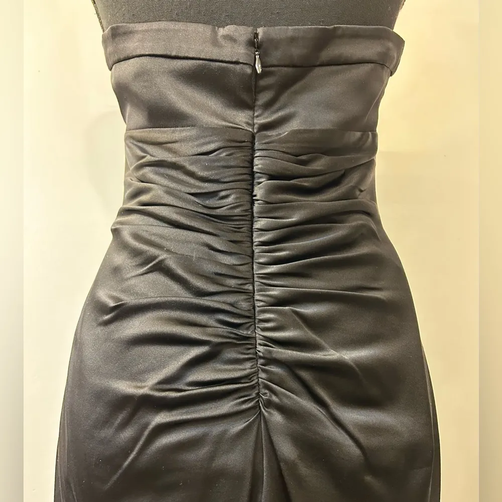 BCBGMaxazria Ruched Silk Halter Cocktail Dress Size 10 - Image 5