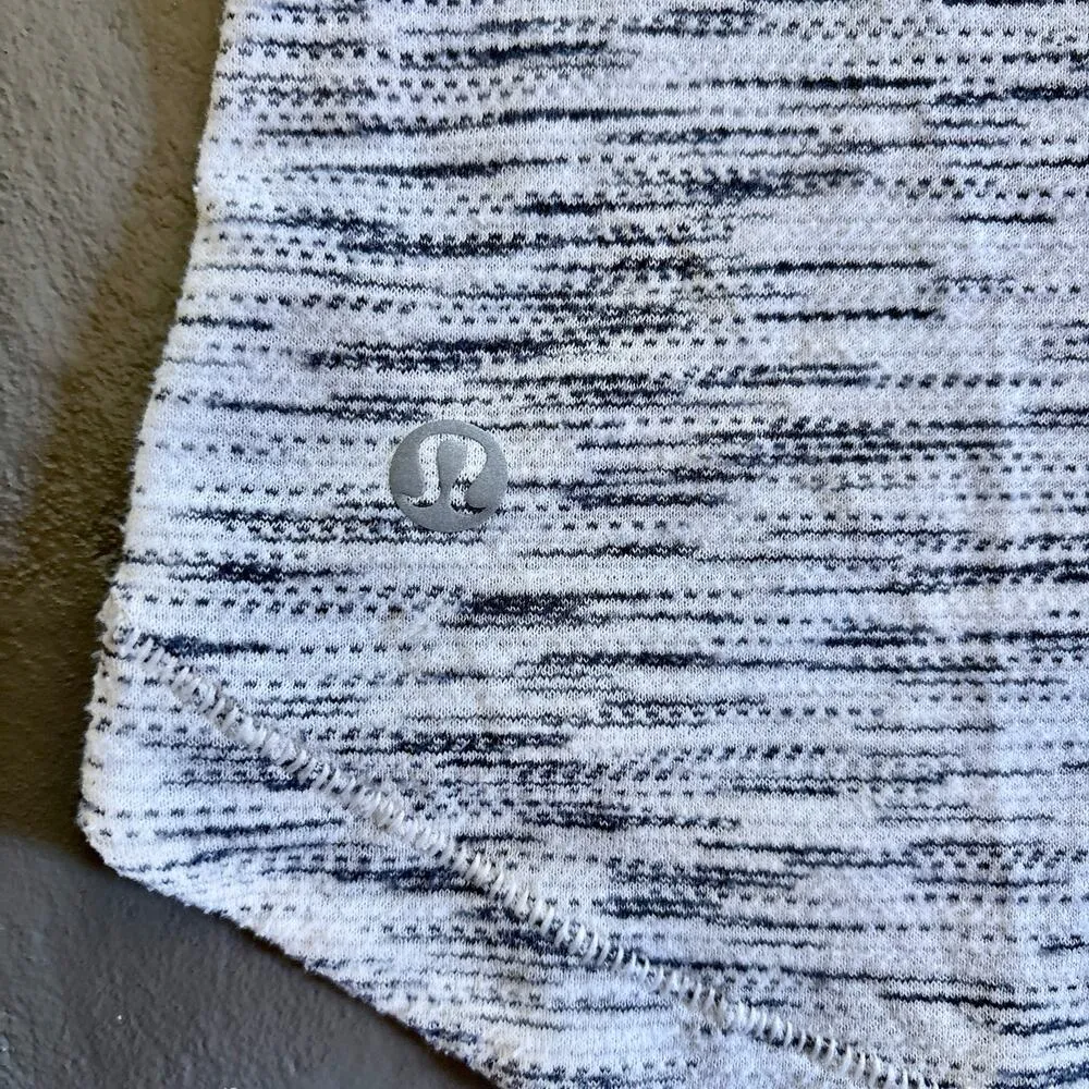 Lululemon What The Sport Tee Tiger Space Dye Black White V-Neck Shirt Size 6 - Image 9