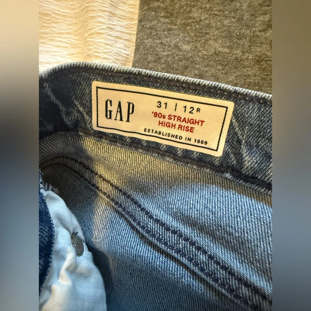 Women's High Rise 90's Slim Straight Medium Wash Straight Jeans Size 31 12R - Image 6