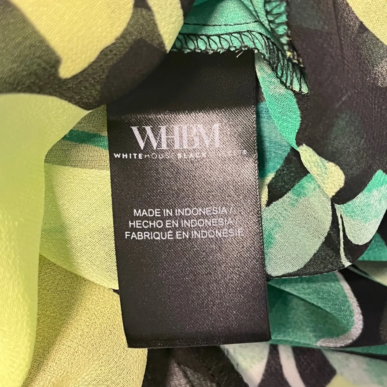 WHBM‎ Green Leaf Print Sheer Blouse Balloon Sleeves Tie Neck Medium - Image 6