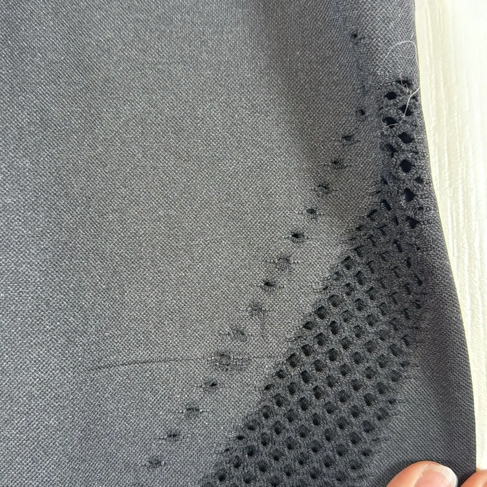 Pink Victoria's Secret Black Leggings Cross Waist Back Pocket Size Med GUC #2956 - Image 6