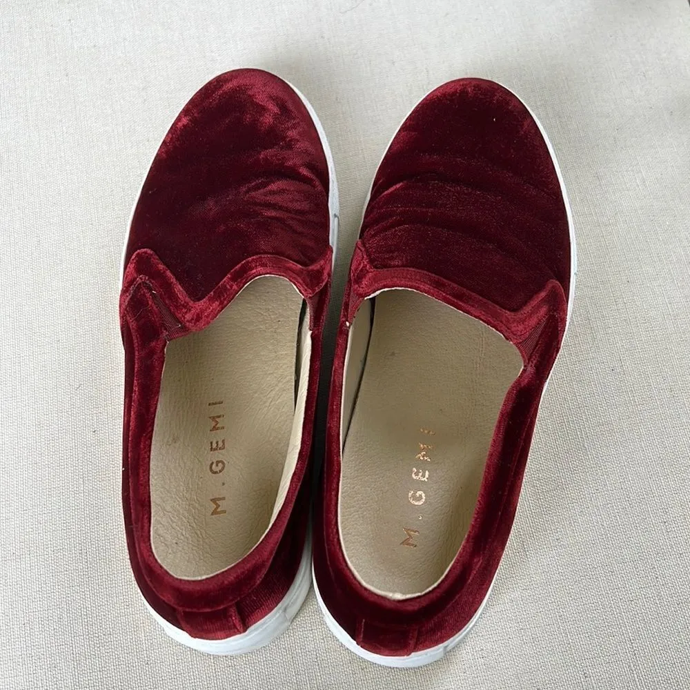 M. Gemi The Cerchio Velvet Sneaker in Red Red Size 7 - Image 2
