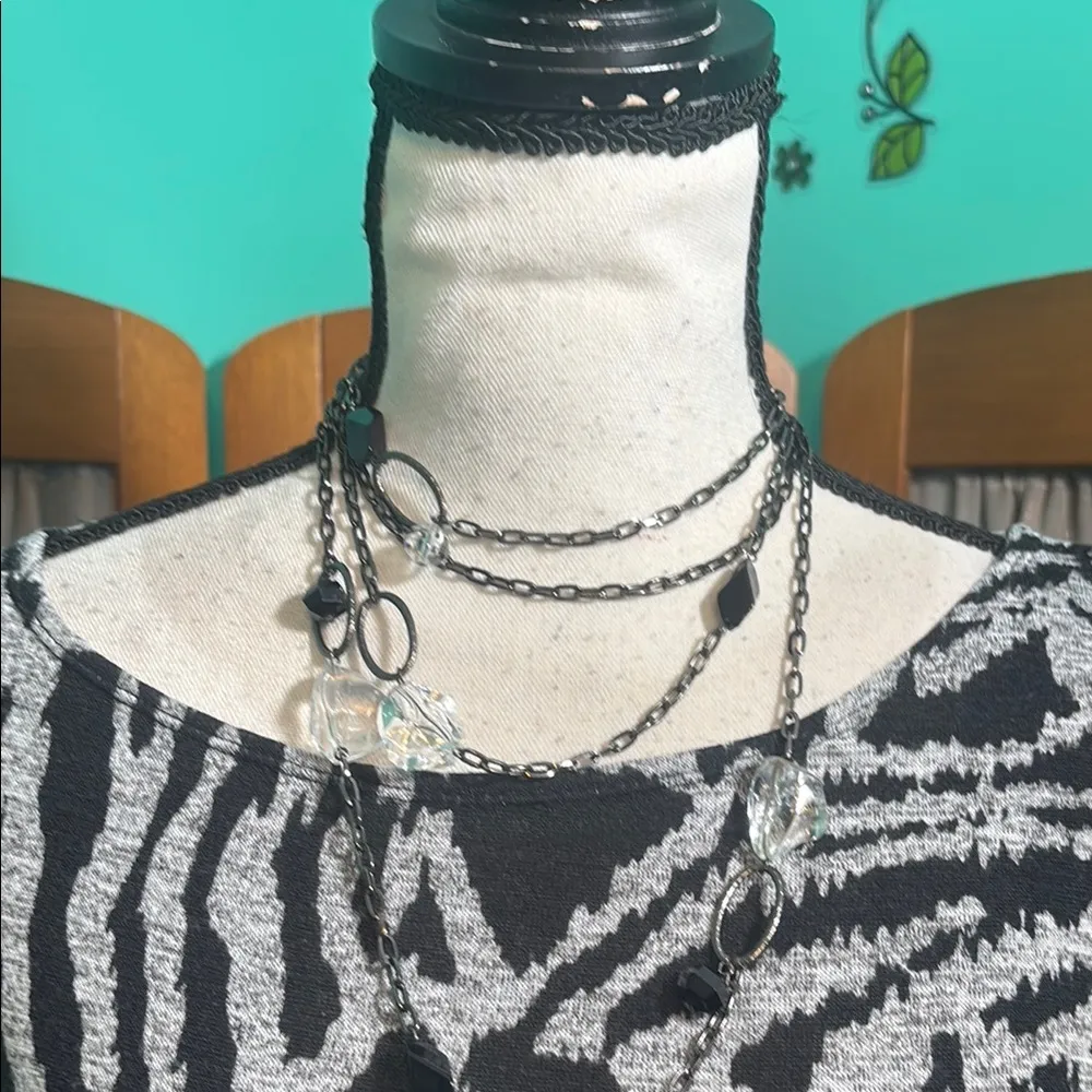 Tiana B. Black and White Bateau Neck Sweater Dress Size 6 - Image 2