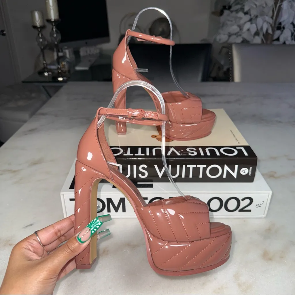 New ALDO Milena Mauve Quilted Patent Pillow Platform Heels Ankle Strap Womens 6 - Image 11