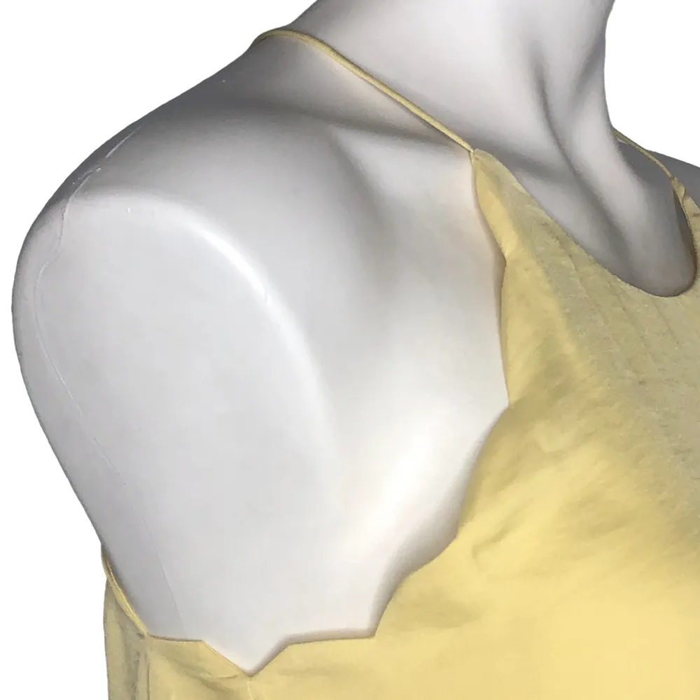 Pale Yellow Scallop Tank - Size Small - Image 3