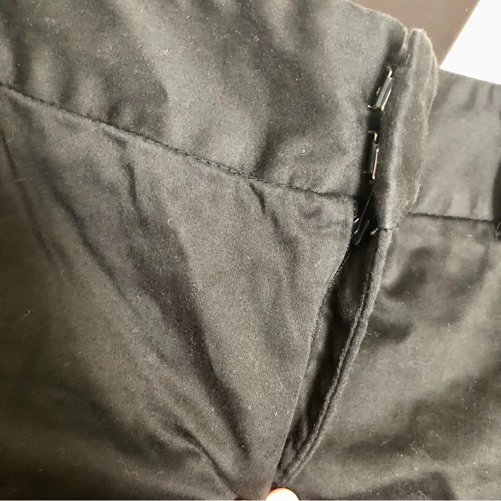 Black Chino Shorts Rolled Hem Flat Front Back Pockets Casual Classic size L - Image 3