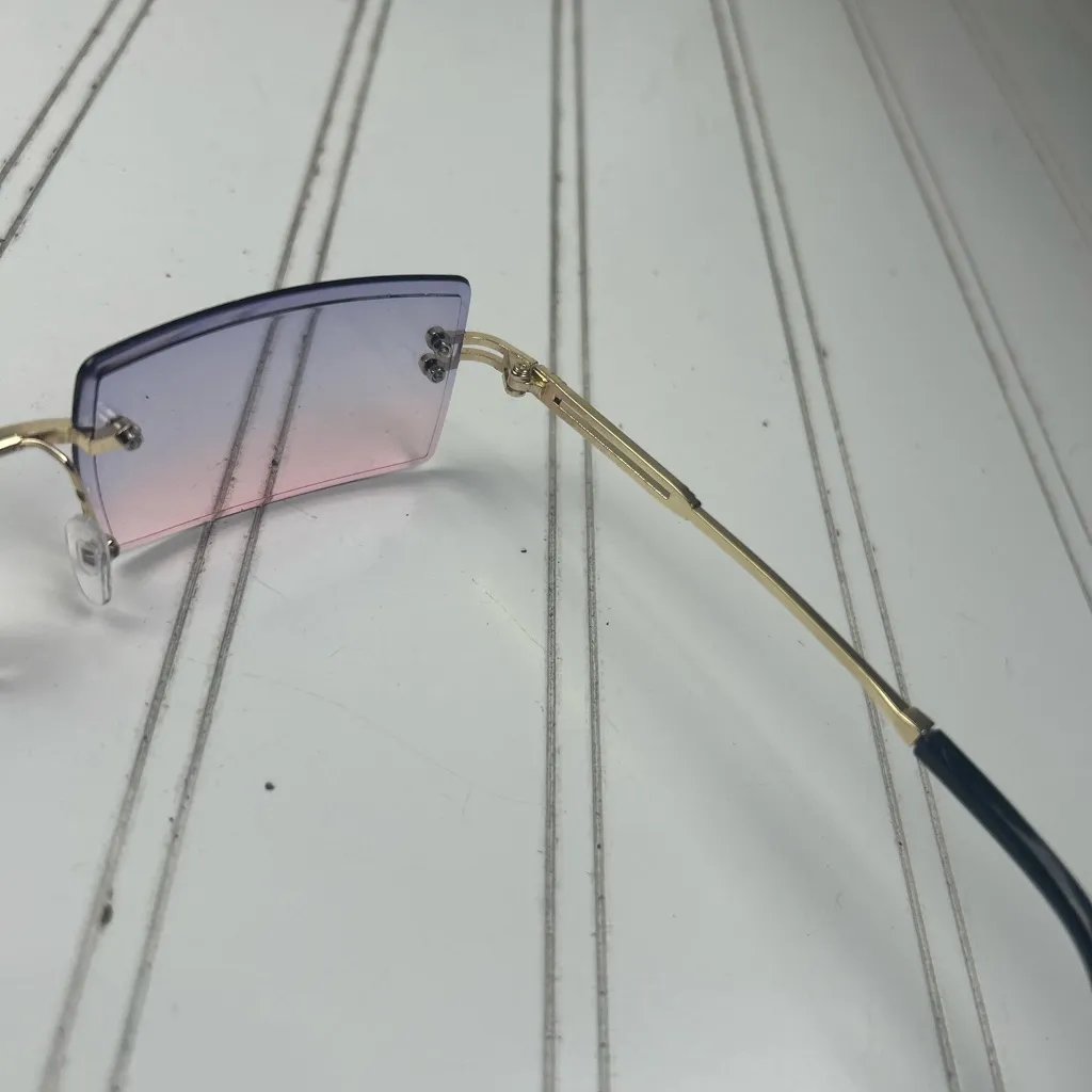 Rimless Gradient Purple Pink Rectangle Sunglasses – Gold Frame Unisex - Image 5