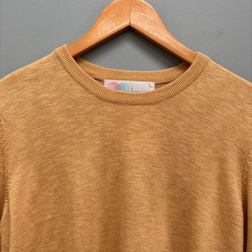 Free People Beach Light brown / Caramel Crew Long Sleeve Cropped Sweater L - Image 4