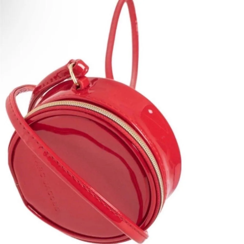 NWT MARC JACOBS Mini 4" Red Patent Leather Crossbody Round Circle Canteen Bag - Image 8