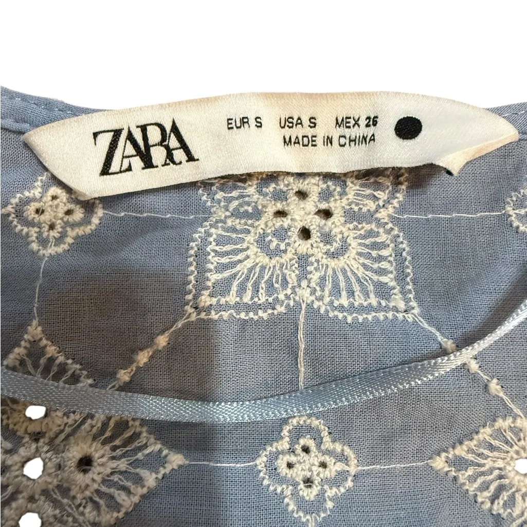 Zara Blue & White Floral Embroidered Boho Eyelet Linen Blouse Women Sz S - Image 7