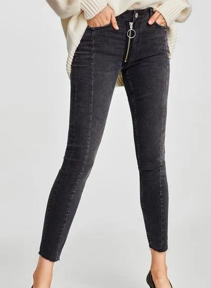 Woman (Nicole) Shylo Skinny Jeans - Image 2